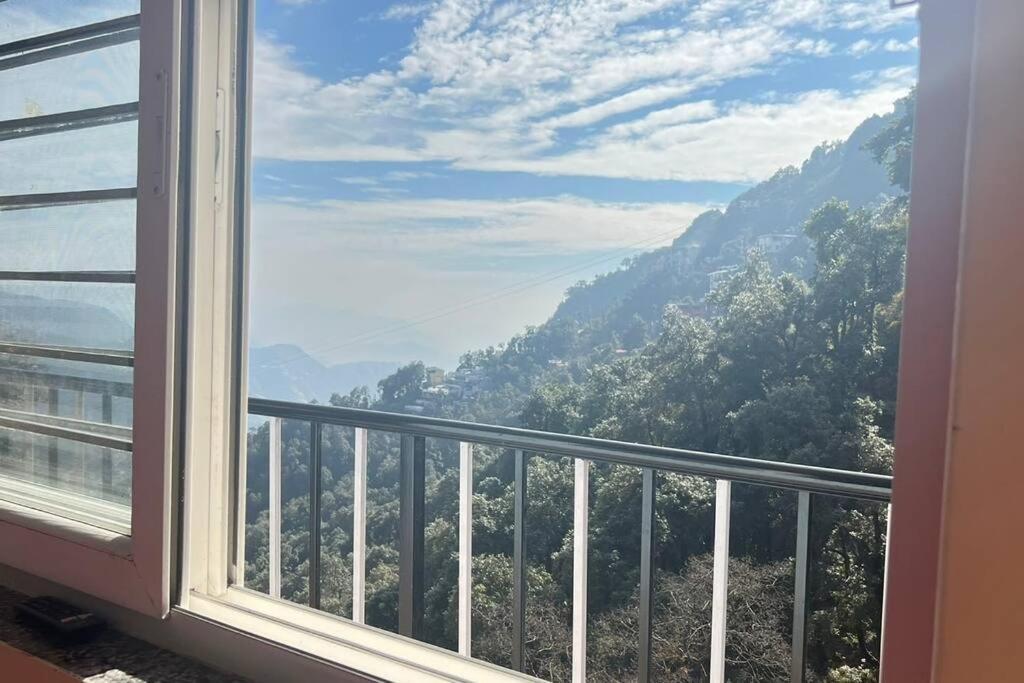 100 Stairs Holiday Home Mussoorie Eksteriør billede
